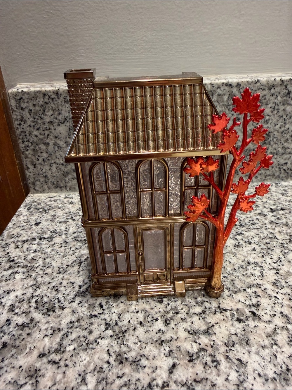 Bath & Body Works Fall Projector Plug - Picture 3 of 5